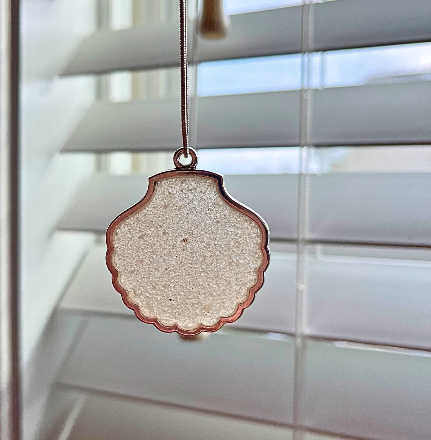 Scalloped Shoreline Pendant