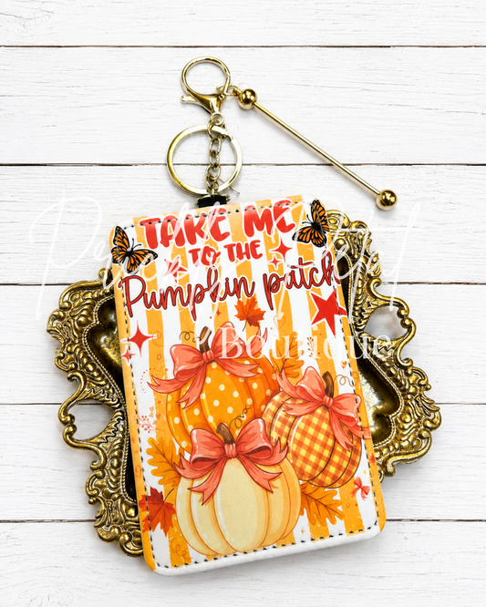 beadable card holder on white backgrop